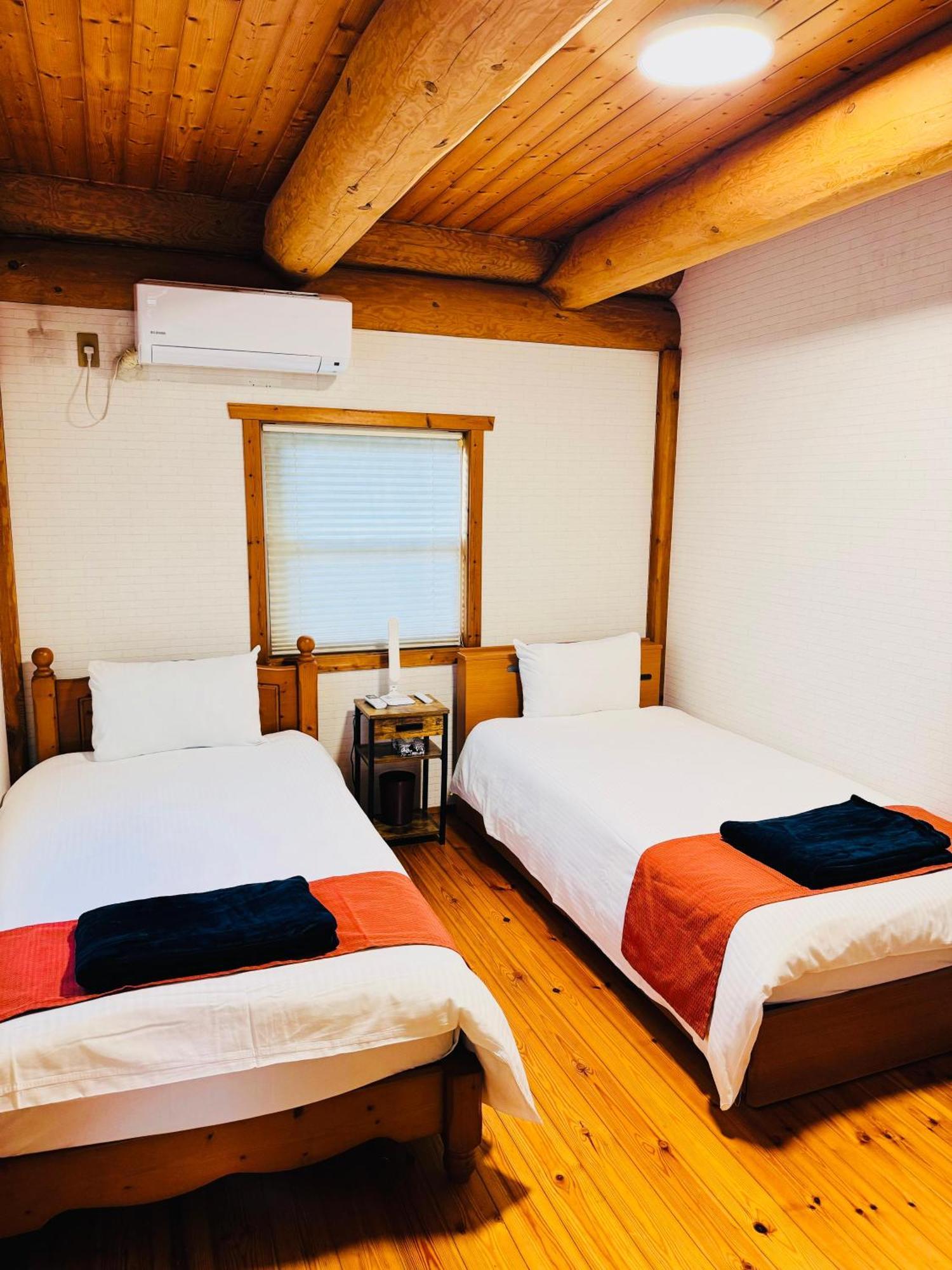 Hotel Yufuin Log House No Yado Tom Sawyer Exterior foto